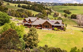 Yellowstone Lodge New Zealand